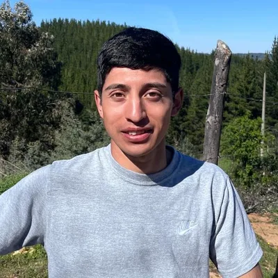 Fernando Larenas, cliente de la subdivisión de su predio rural en el sector Quirao, Ninhue